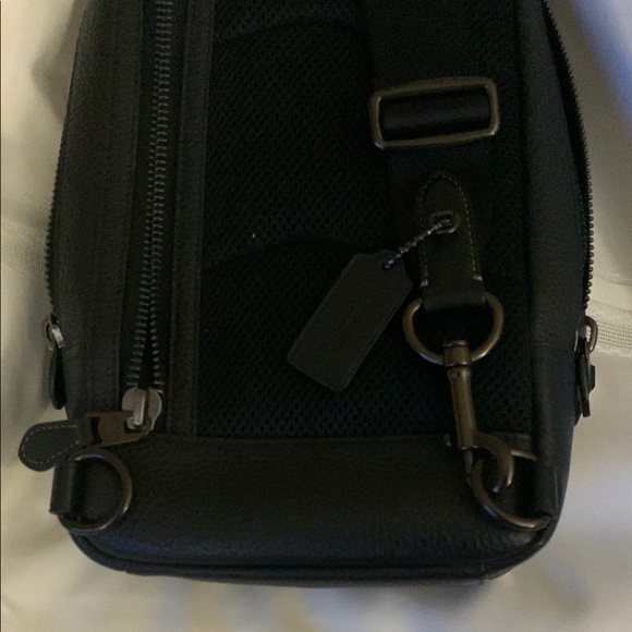 Coach Black Leather Gotham pack - Picture 6 of 7